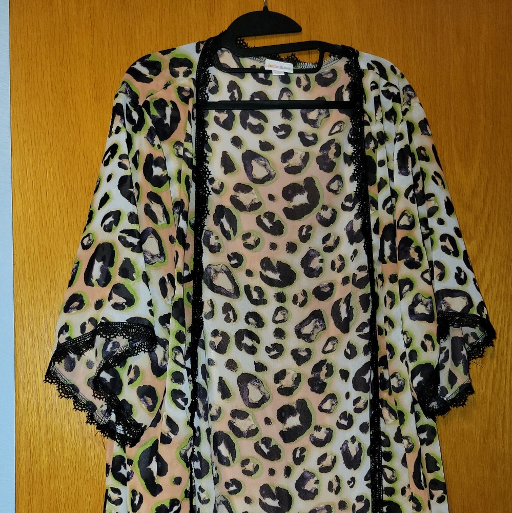 LuLaRoe | Leopard Print Kimono - Black, Tan, Green